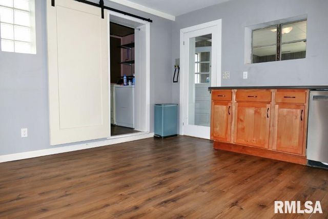 104 THRUSH Avenue, Pekin, IL 61554