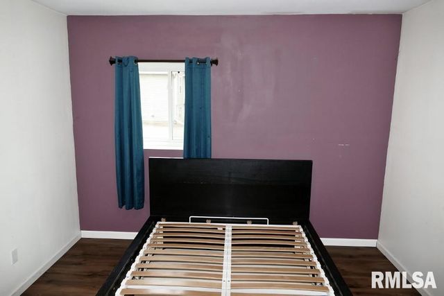 104 THRUSH Avenue, Pekin, IL 61554