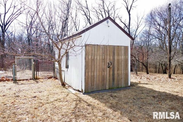 104 THRUSH Avenue, Pekin, IL 61554