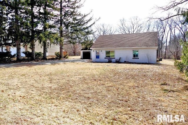 104 THRUSH Avenue, Pekin, IL 61554