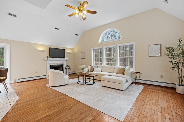 356 Church Street, Northborough, MA 01532