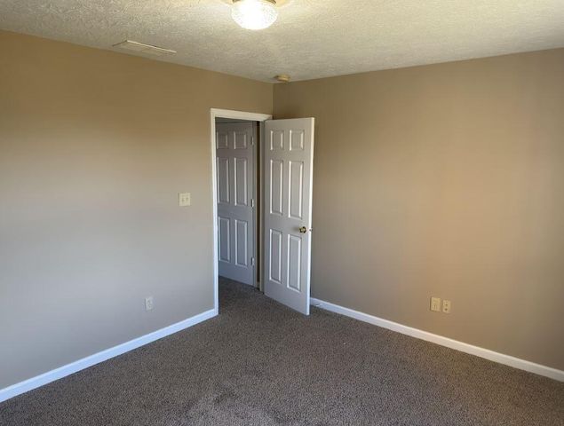 305-307 Homestead Drive, Nicholasville, KY 40356