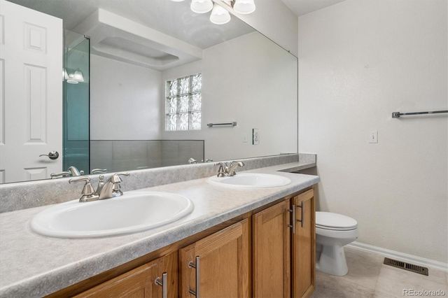 1407 Laurenwood Way, Littleton, CO 80129