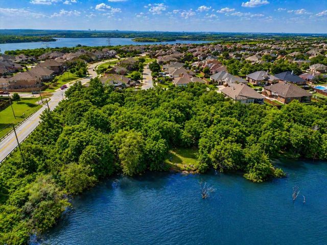 5109 Oldcastle Drive, Mansfield, TX 76063