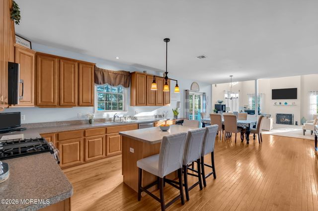 105 Mesa Verde Lane, Howell, NJ 07731