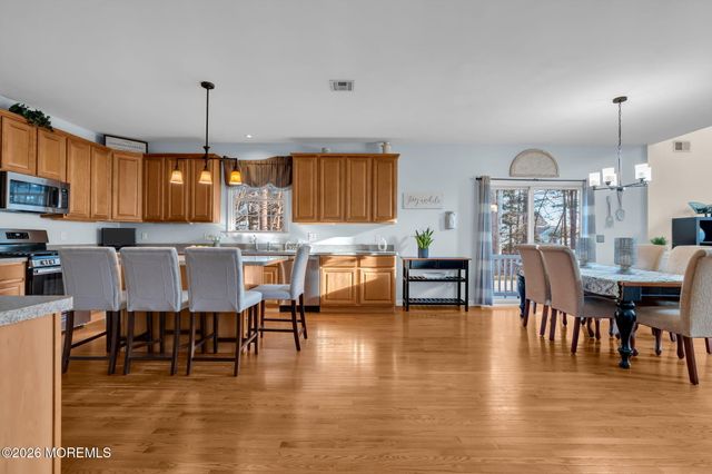 105 Mesa Verde Lane, Howell, NJ 07731