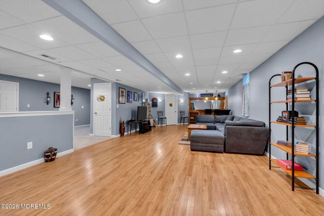 105 Mesa Verde Lane, Howell, NJ 07731