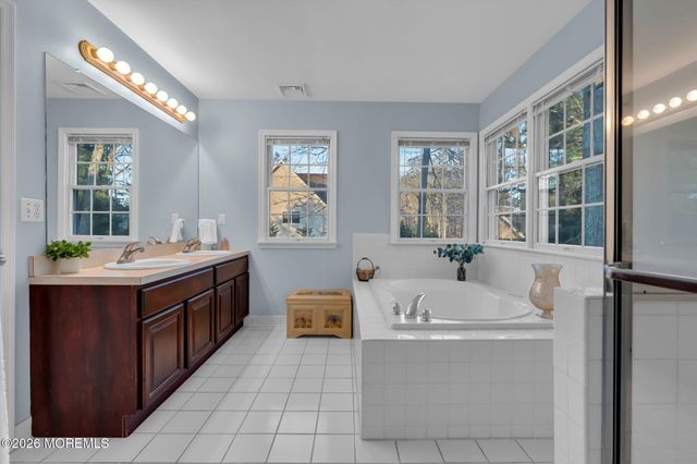 105 Mesa Verde Lane, Howell, NJ 07731