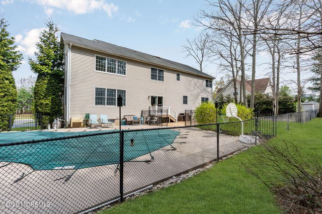 105 Mesa Verde Lane, Howell, NJ 07731