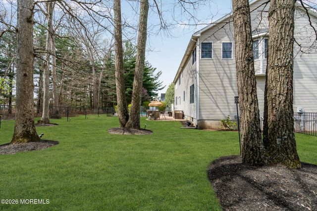 105 Mesa Verde Lane, Howell, NJ 07731