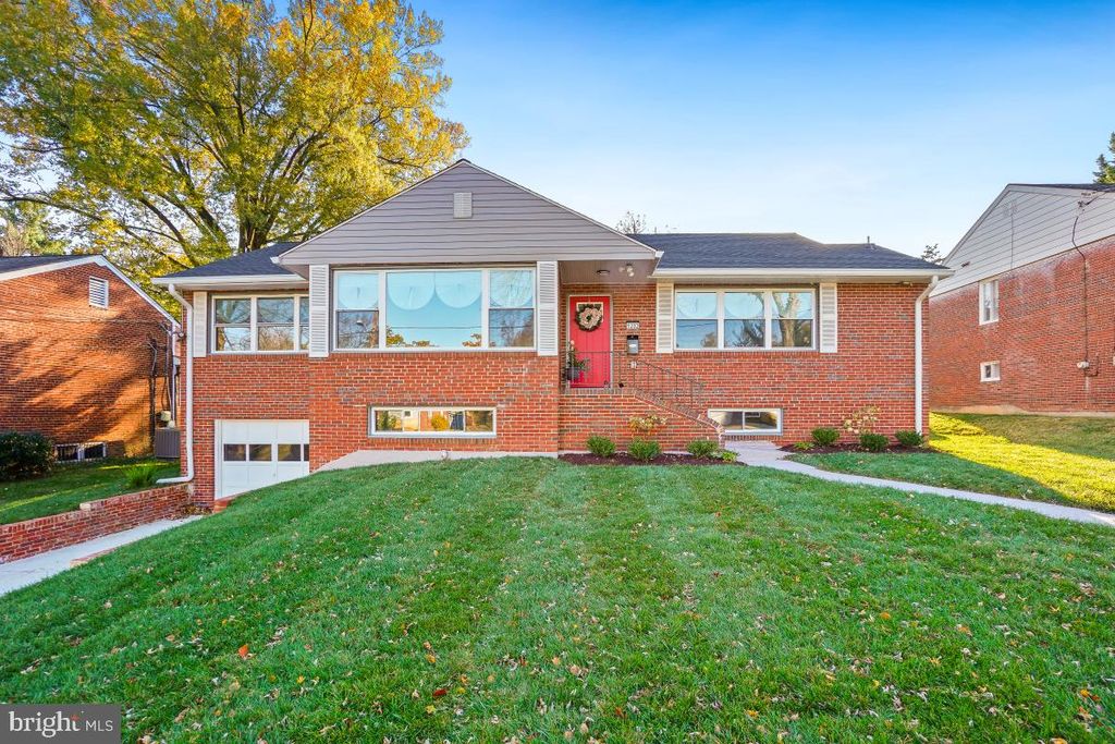 1202 BURTON ST, Silver Spring, MD 20910