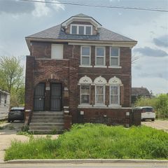 7135 Elmhurst Street, Detroit, MI 48204