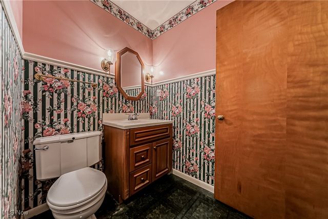 344 Girard Drive, Berea, OH 44017