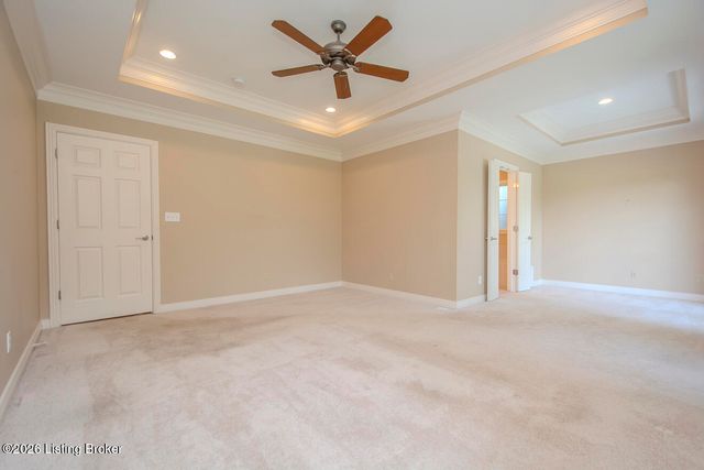 3707 High Crest Ct, Crestwood, KY 40014