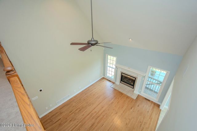 3707 High Crest Ct, Crestwood, KY 40014