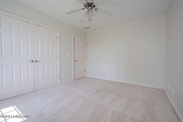 3707 High Crest Ct, Crestwood, KY 40014
