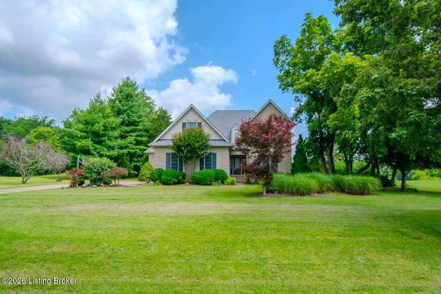 3707 High Crest Ct, Crestwood, KY 40014
