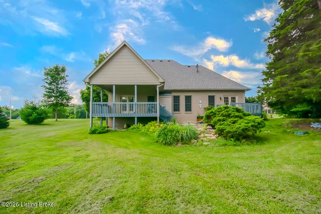 3707 High Crest Ct, Crestwood, KY 40014