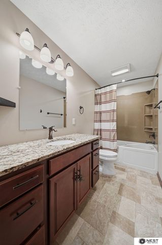 9301 Garland Street, Lincoln, NE 68505