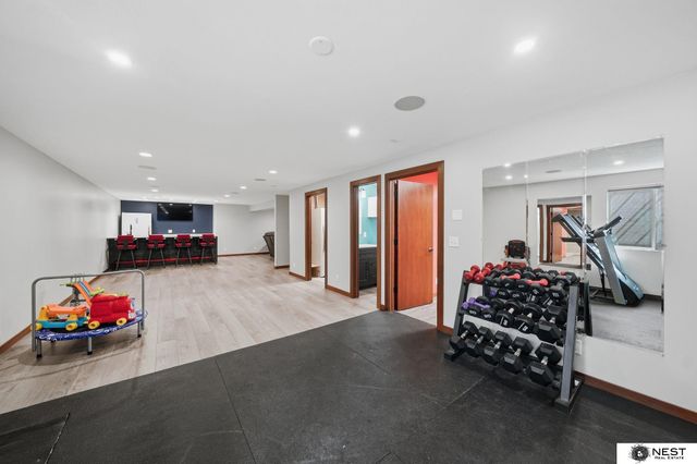 9301 Garland Street, Lincoln, NE 68505