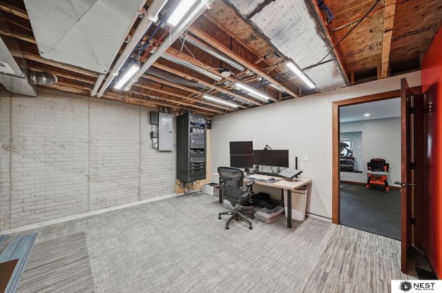 9301 Garland Street, Lincoln, NE 68505