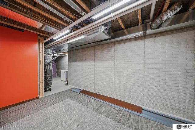 9301 Garland Street, Lincoln, NE 68505