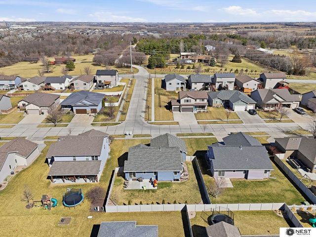 9301 Garland Street, Lincoln, NE 68505