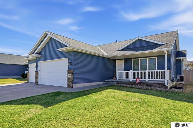 9301 Garland Street, Lincoln, NE 68505