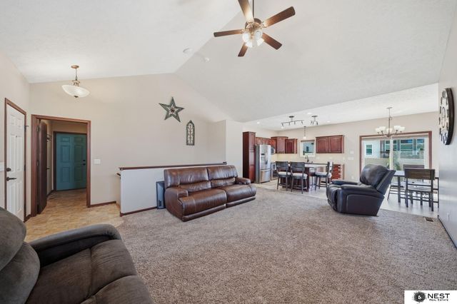 9301 Garland Street, Lincoln, NE 68505