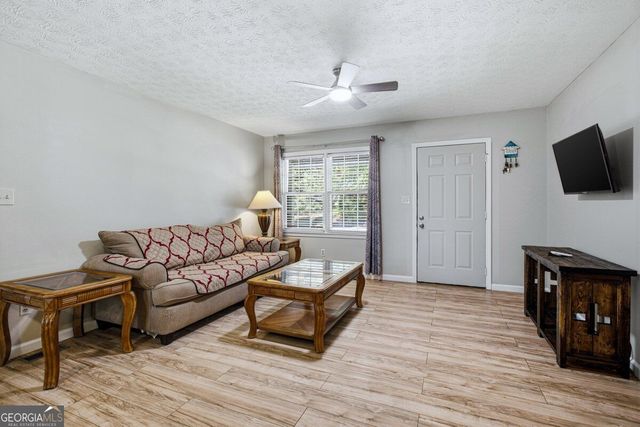 241 Doster Drive, Winder, GA 30680