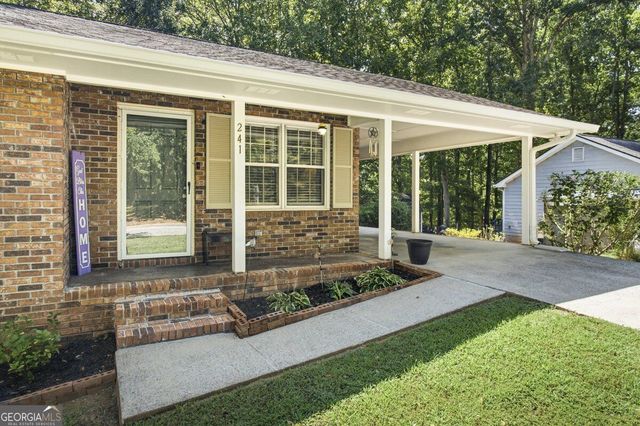 241 Doster Drive, Winder, GA 30680