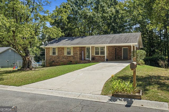 241 Doster Drive, Winder, GA 30680