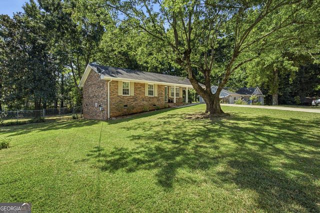 241 Doster Drive, Winder, GA 30680