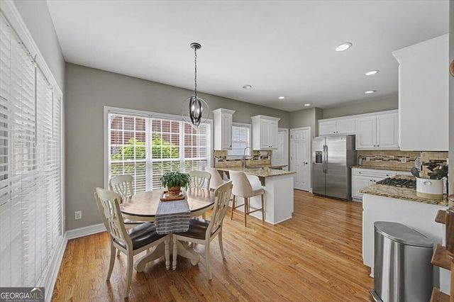 32 Colonial Circle NW, Cartersville, GA 30120