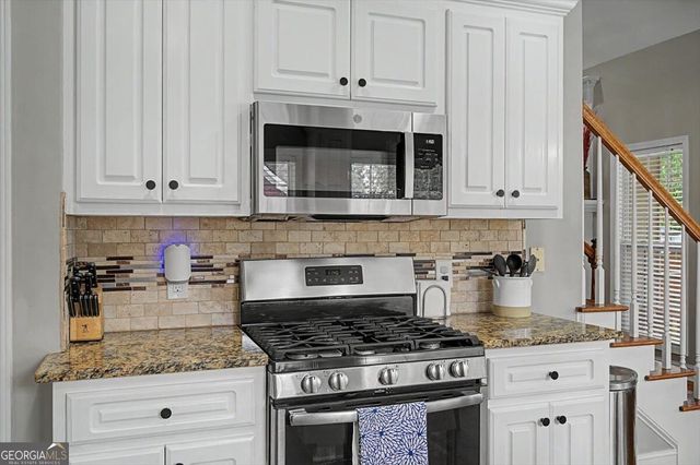 32 Colonial Circle NW, Cartersville, GA 30120