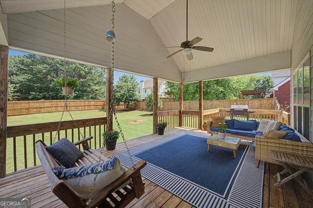 32 Colonial Circle NW, Cartersville, GA 30120