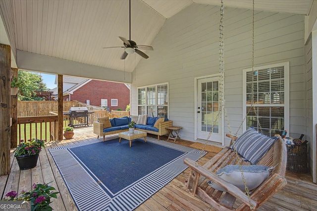 32 Colonial Circle NW, Cartersville, GA 30120