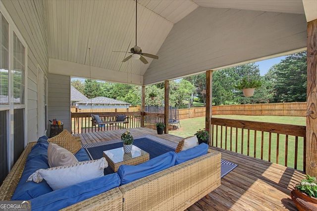 32 Colonial Circle NW, Cartersville, GA 30120