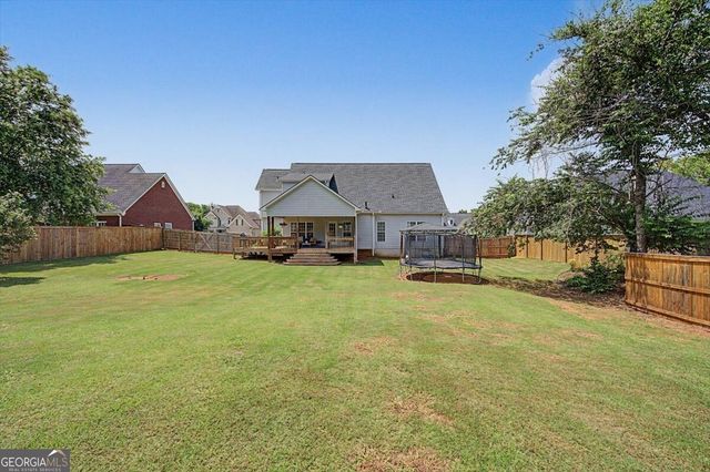 32 Colonial Circle NW, Cartersville, GA 30120