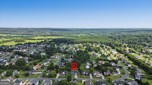 32 Colonial Circle NW, Cartersville, GA 30120