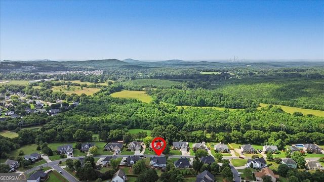 32 Colonial Circle NW, Cartersville, GA 30120