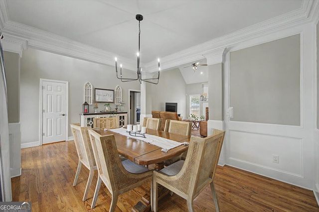 32 Colonial Circle NW, Cartersville, GA 30120