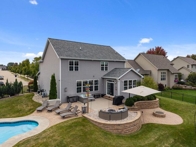 5212 N ROSEMARY DRIVE, Appleton, WI 54913