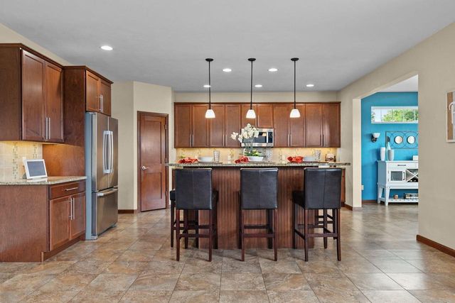 5212 N ROSEMARY DRIVE, Appleton, WI 54913