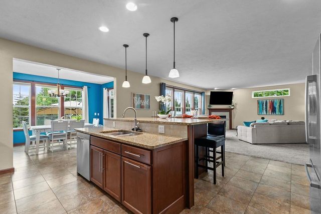 5212 N ROSEMARY DRIVE, Appleton, WI 54913