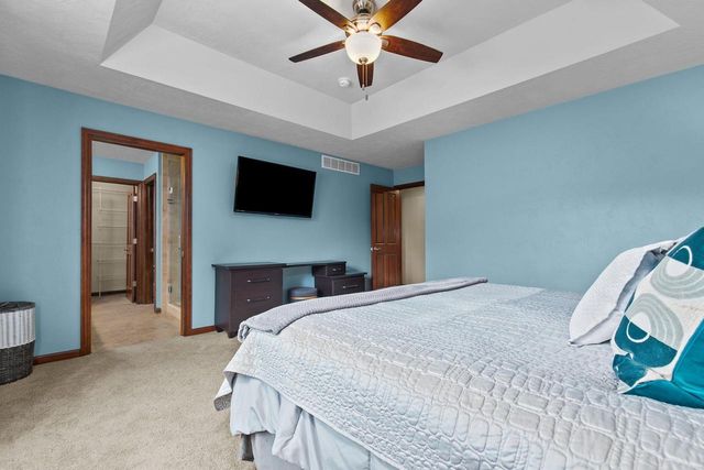 5212 N ROSEMARY DRIVE, Appleton, WI 54913