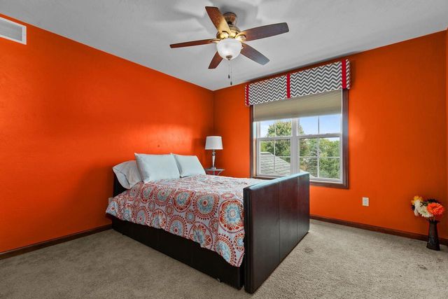 5212 N ROSEMARY DRIVE, Appleton, WI 54913