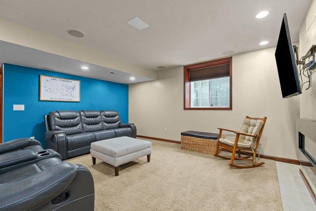 5212 N ROSEMARY DRIVE, Appleton, WI 54913