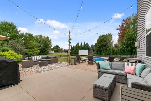 5212 N ROSEMARY DRIVE, Appleton, WI 54913