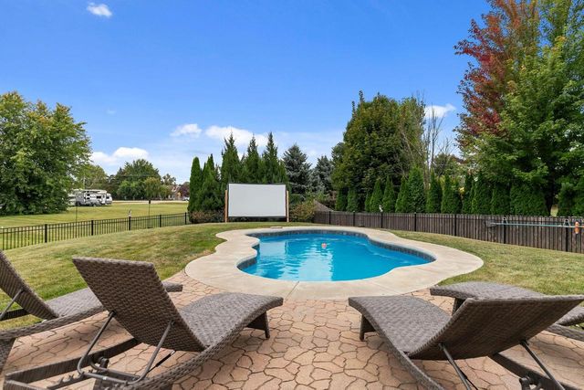 5212 N ROSEMARY DRIVE, Appleton, WI 54913